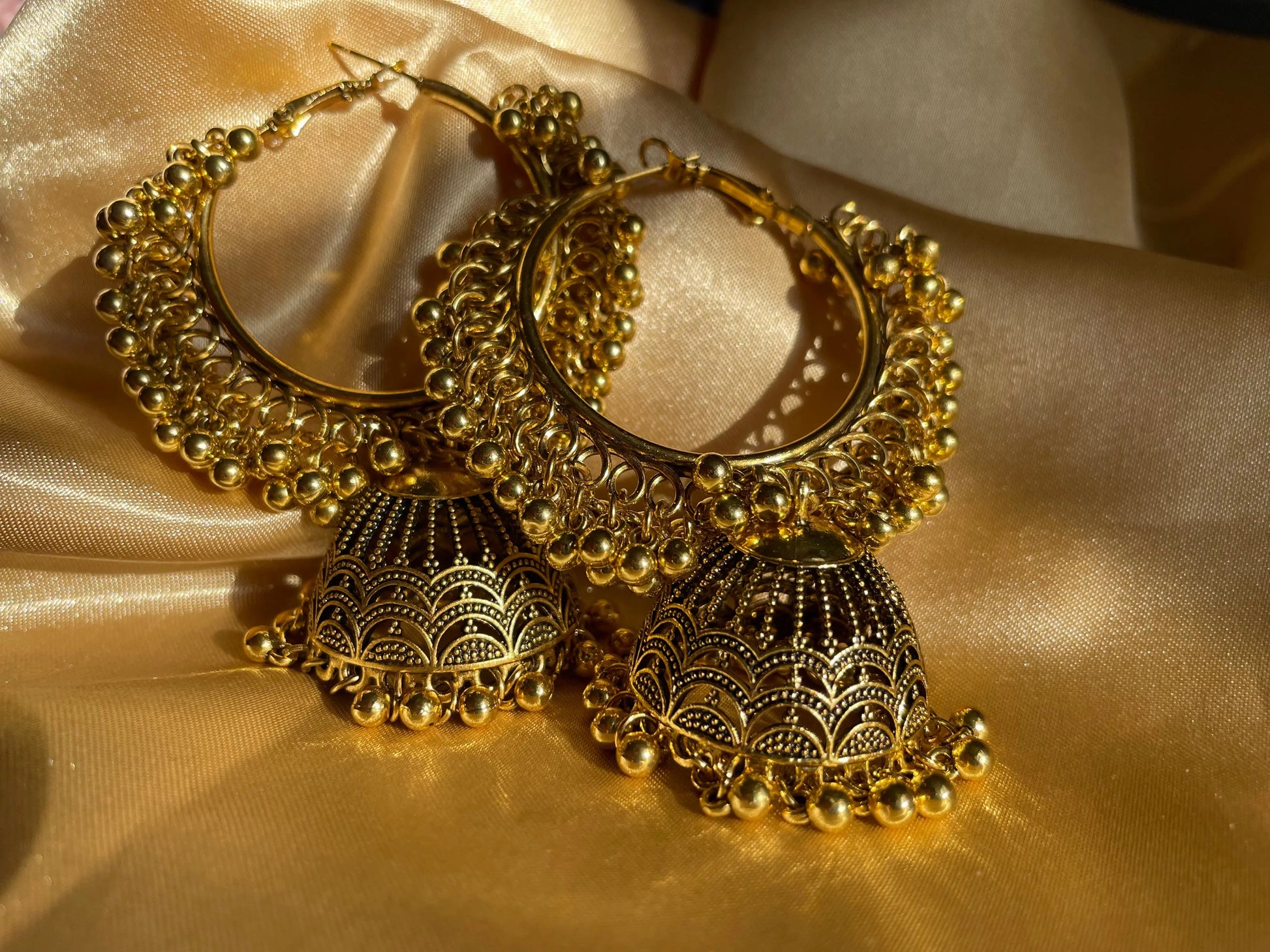 Aina Earrings | Timeless Elegance with Intricate Craftsmanship